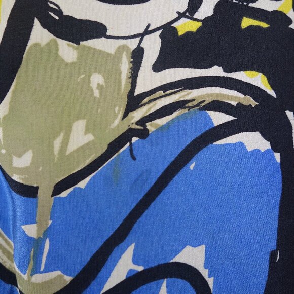 Vintage Escada News From The Tiger Print 100% Silk Scarf, Missing Label Tag - Picture 16 of 16